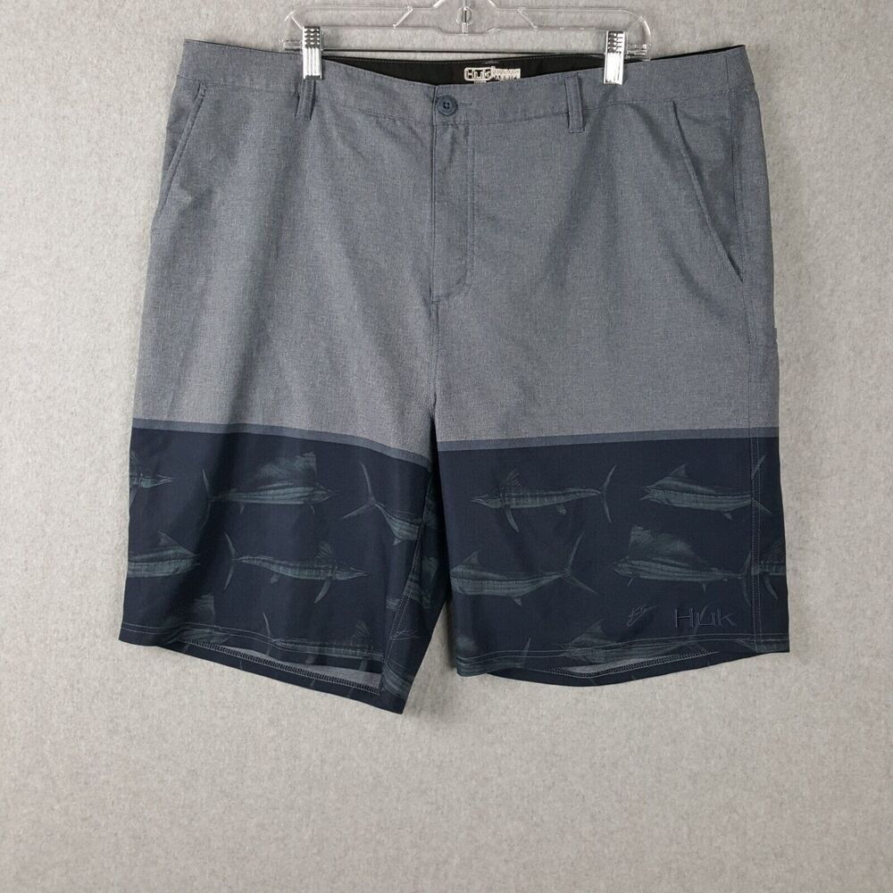 Huk Fishing Mens Shorts Size 42 Gray & Blue